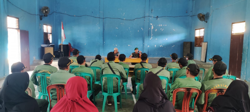 Pelatihan PBB Linmas Kampung Sendang Agung